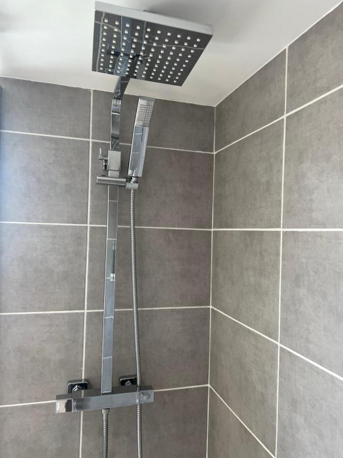 Apartamento Le Cocon Moulinois, Proche Gare Avec Services By Primo C0Nciergerie Moulins  Exterior foto
